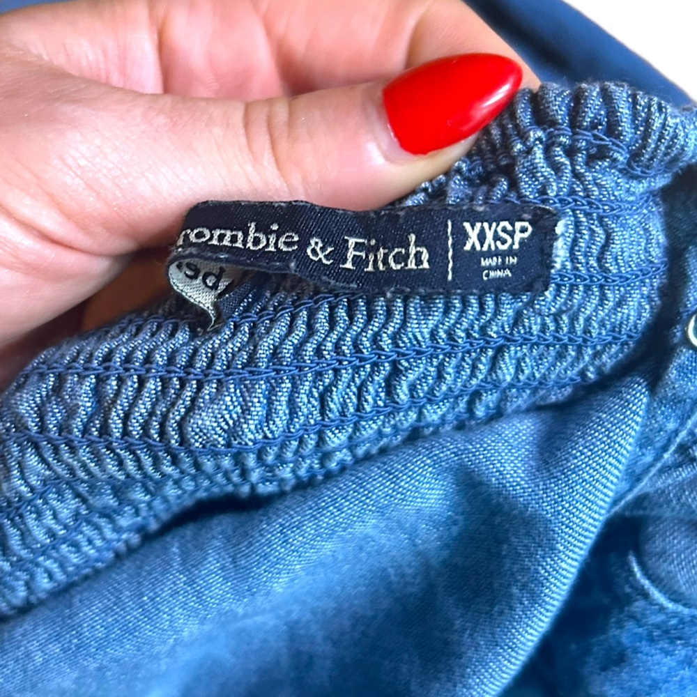 Vintage Abercrombie & Fitch Denim Jumpsuit Size XXSP Tie Front Cropped - Picture 10 of 12